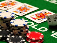 What Is Poker Game, And How Many Variations Does It Have To Help The Gamblers Win?
